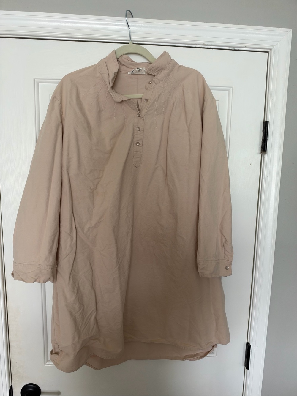 Pomander Place Beige Long-Sleeve Tunic Dress